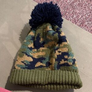 GAP Green and Blue Camo Pom-Pom Beanie